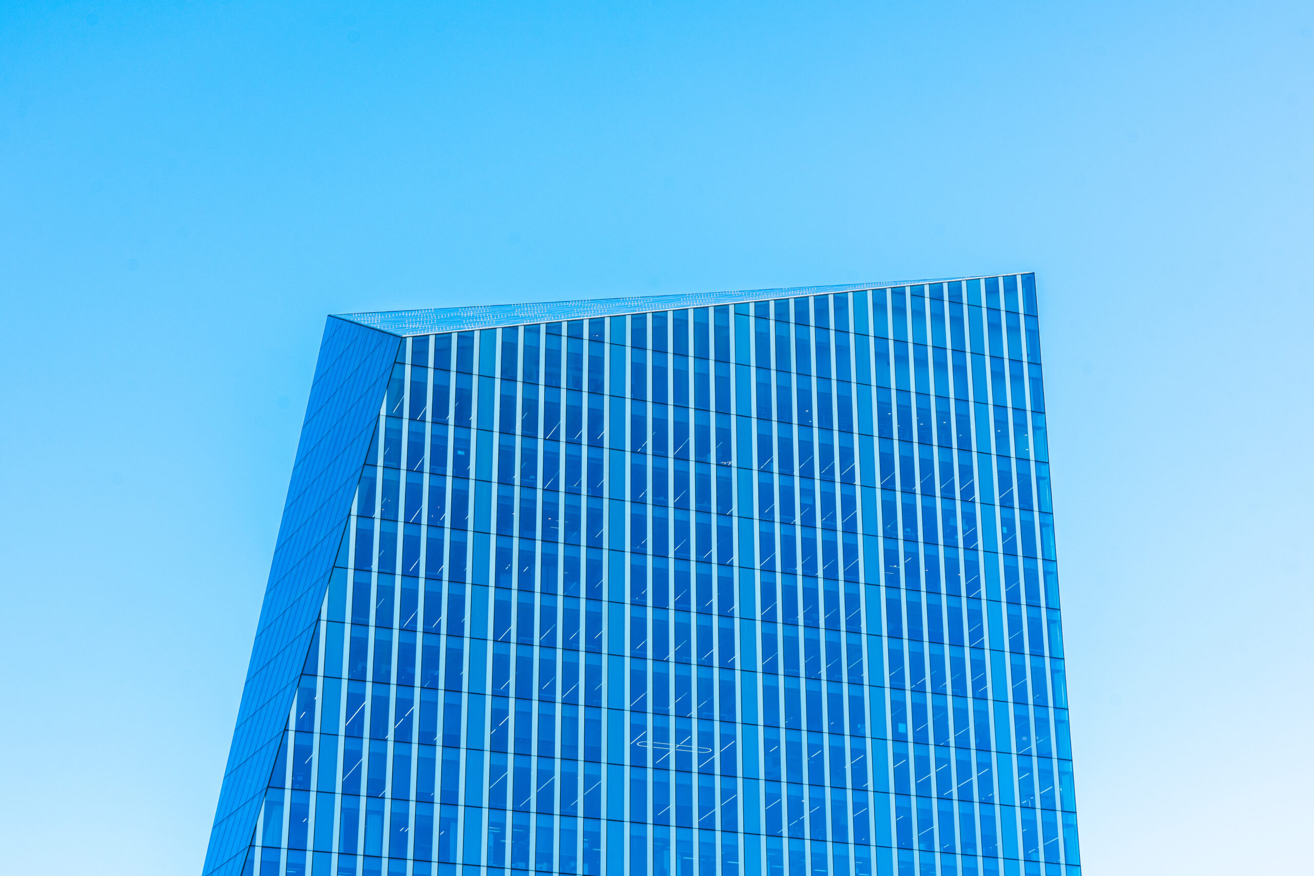 Driving Smart Energy Management System in Global Banking